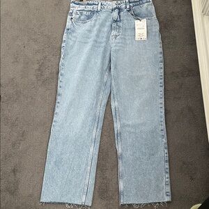 Zara Light Blue Straight Leg Women’s Jeans
